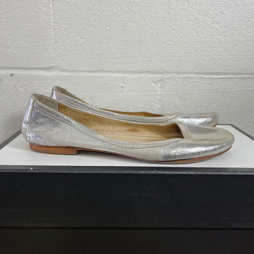 Frye Carson Ballet Silver Metallic Leather Flats Shoes Slip On Women's 8.5 M